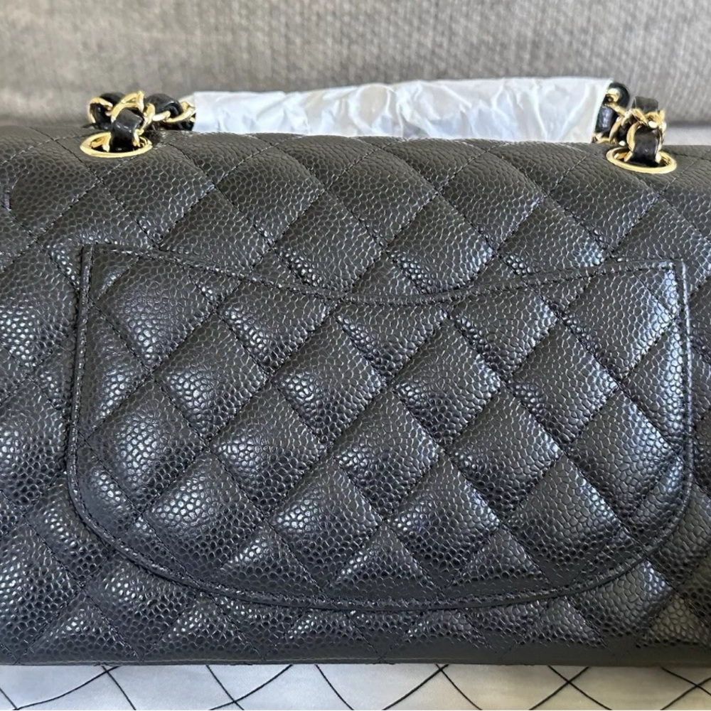 Chanel Black Quilted Leather Bag - Picture 4 of 9